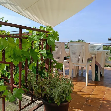 Апартаменты Laura Пула