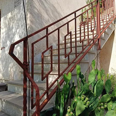 Апартаменты Laura Пула